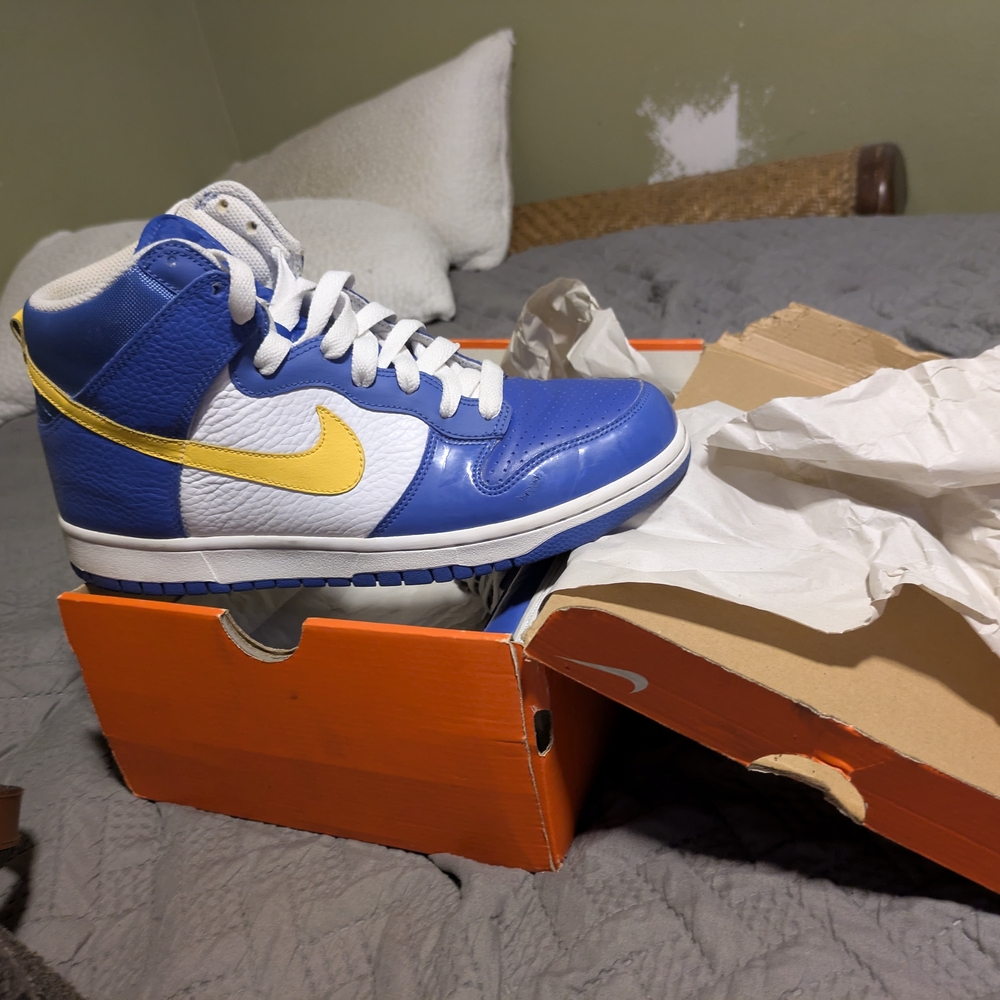 Nike Blue and White Athletic Shoes